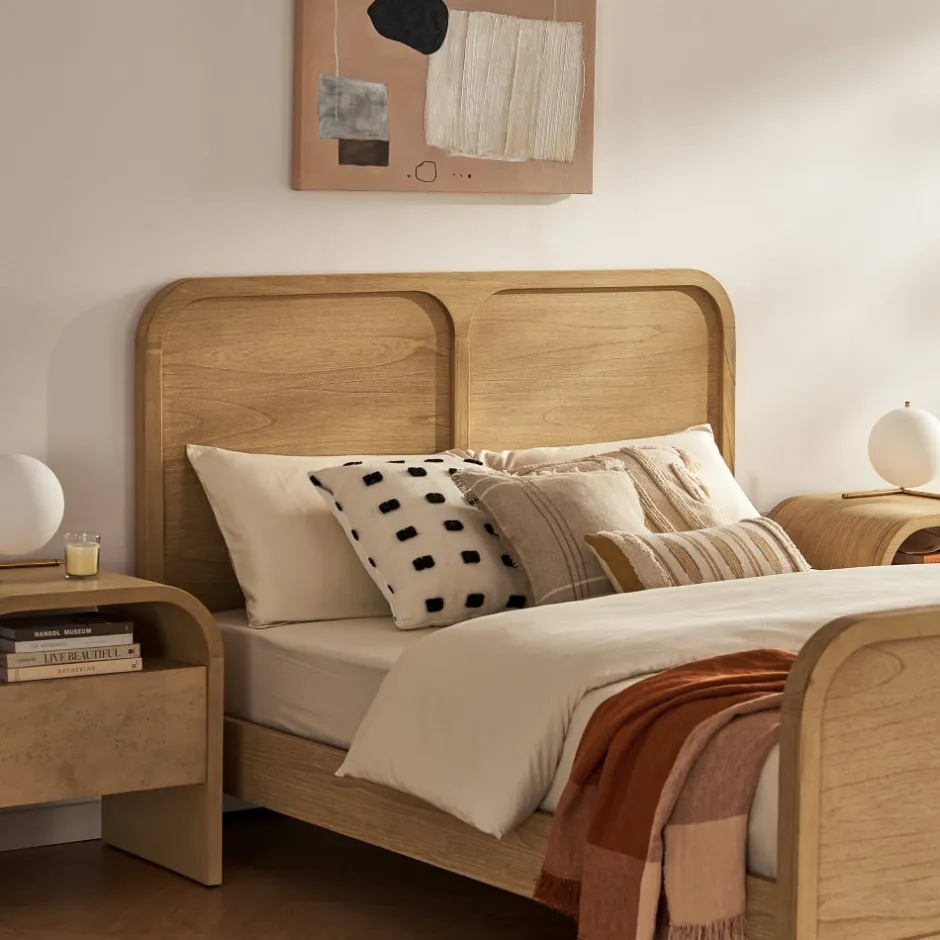Outlet Crescent Bed Small Bedroom Furniture|Beds & Bed Frames