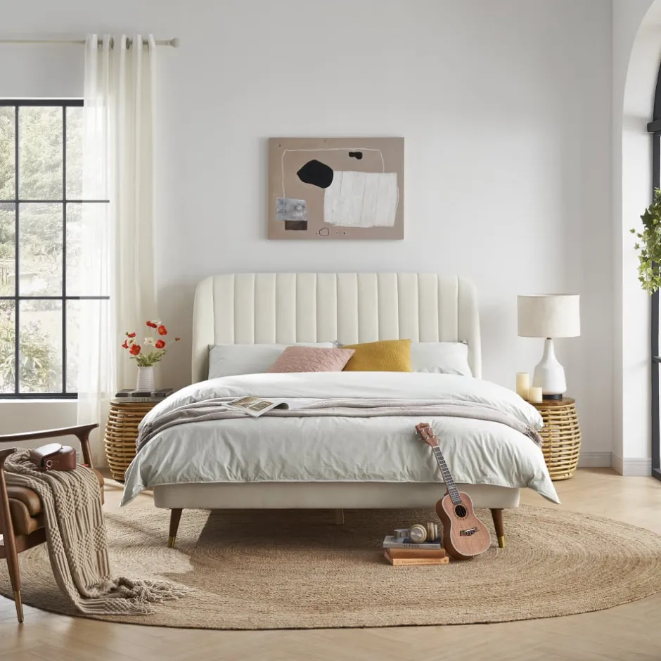 Fashion Lexi Tufted Bed Beds & Bed Frames